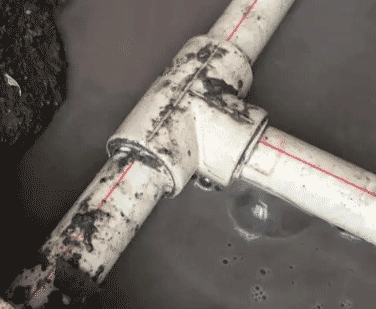 东兴卫生间漏水维修公司为您专业介绍下东兴卫生间测漏水的原因